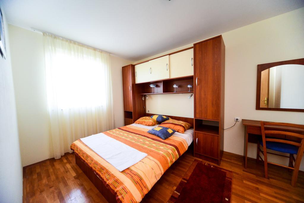 Apartments Ivan Задар Екстериор снимка