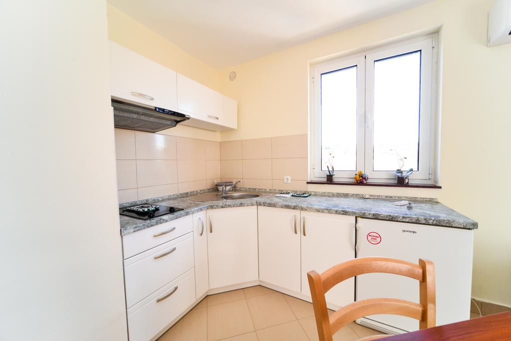 Apartments Ivan Задар Екстериор снимка