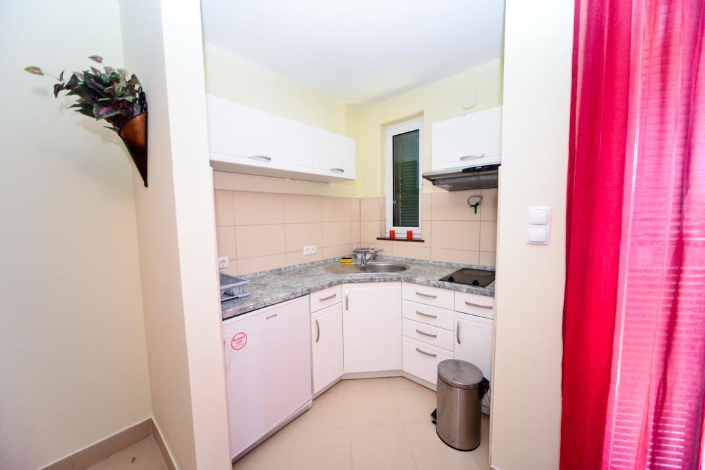 Apartments Ivan Задар Екстериор снимка