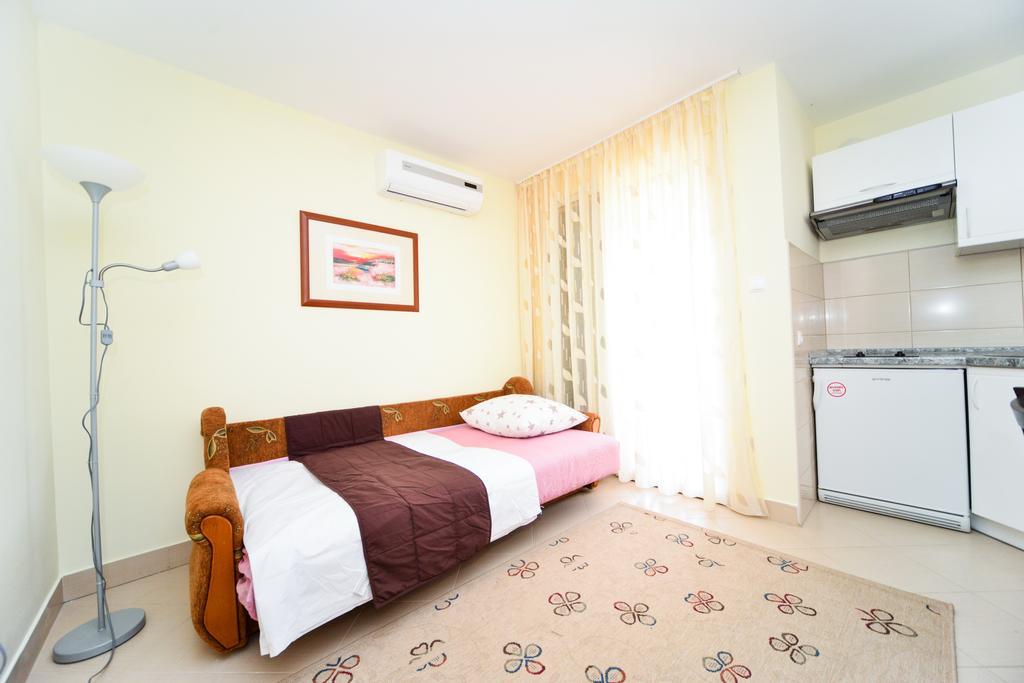 Apartments Ivan Задар Екстериор снимка